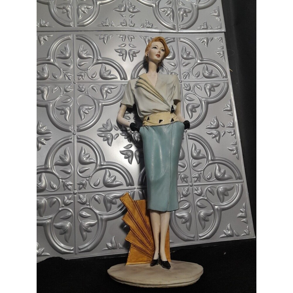 Arnart Imports Femmes Collection Elegant Lady Figurine Signed Pucci 1983